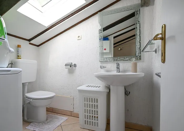 Liliane Kvarner View Abbázia