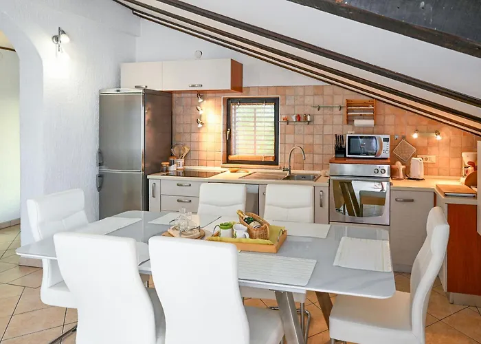 Liliane Kvarner View Apartment *