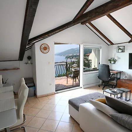 Liliane Kvarner View